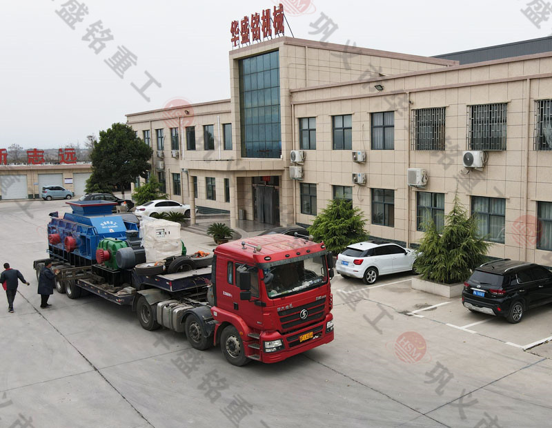 時產200噸對輥液壓制砂機，處理鵝卵石、石灰石的出砂效果怎么樣呢？